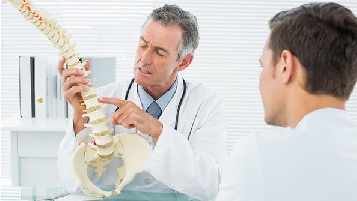 强直性脊柱炎症状都有哪些?