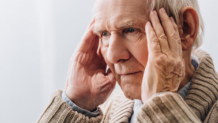 治疗老年痴呆的方法有什么?