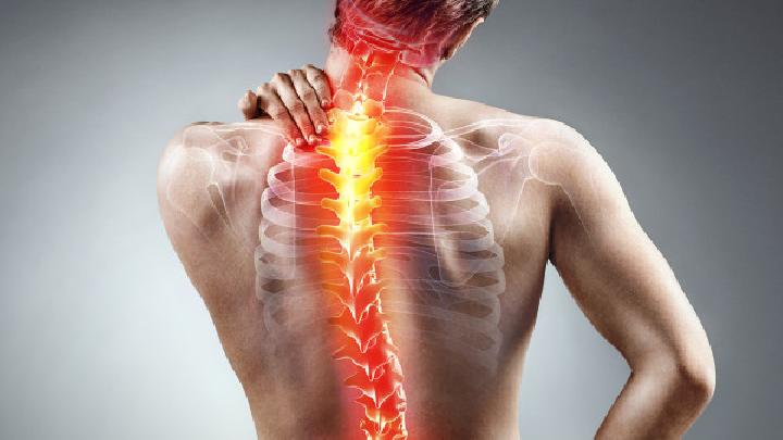 脊柱骨折的症状有脊椎间半脱位