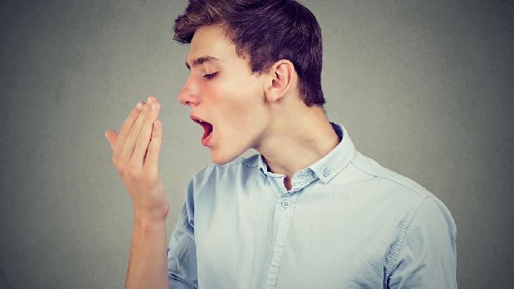 口臭有哪些症状表现呢