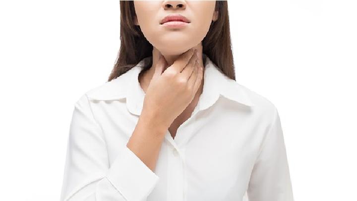 引起喉粘液囊肿的病因是什么？