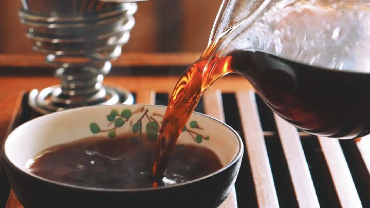 生活中喝什么茶健脾养胃?健谈科学饮茶与养生养胃