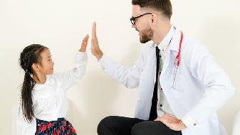 夏季如何避免寶寶摔傷