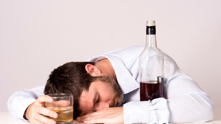 什么是慢性酒中毒
