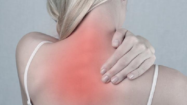 下背部痛是怎么引起的？