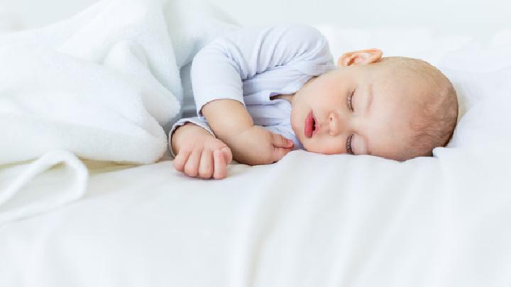 婴儿湿疹三症状须知预防婴儿湿疹在饮食上应留意4点