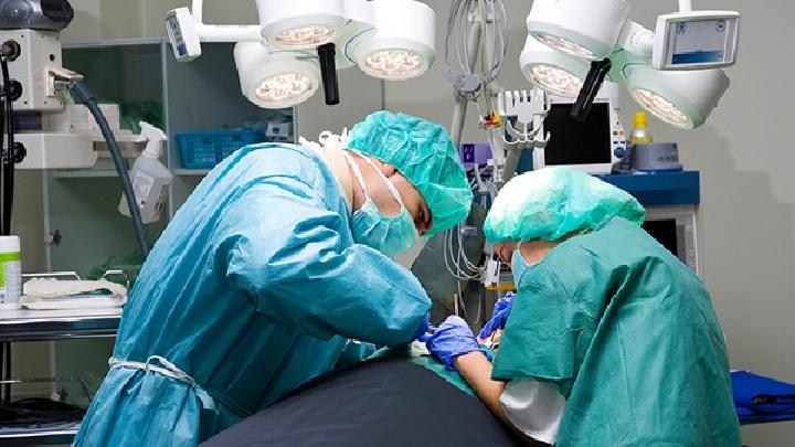 毒蛇咬伤应该做哪些检查？