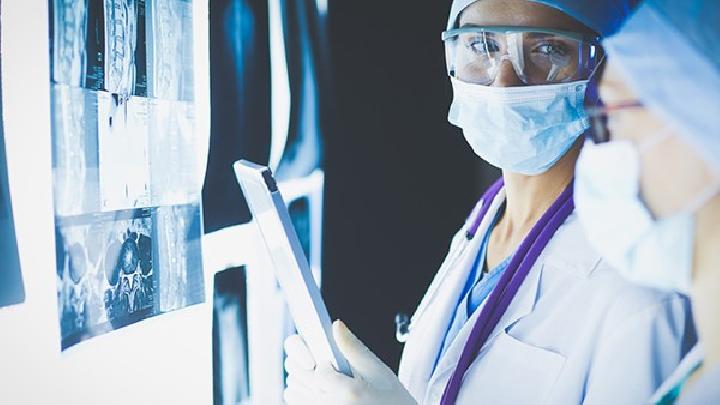 失认证的临床表现和鉴别诊断有哪些？