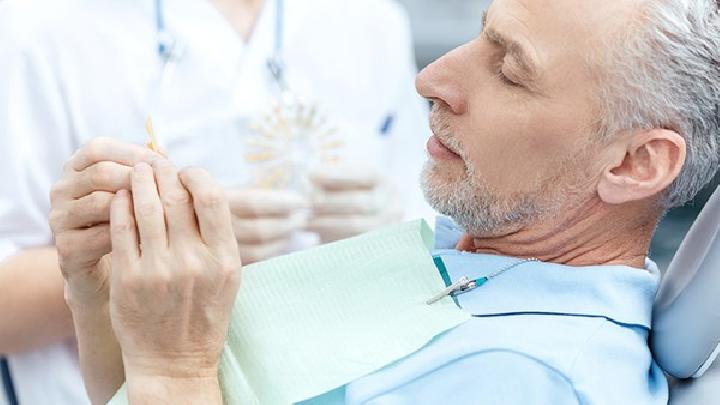 常引起鱼鳞病的原因有哪些？