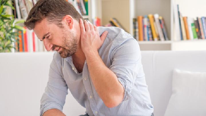 颈椎脓肿有哪些典型症状