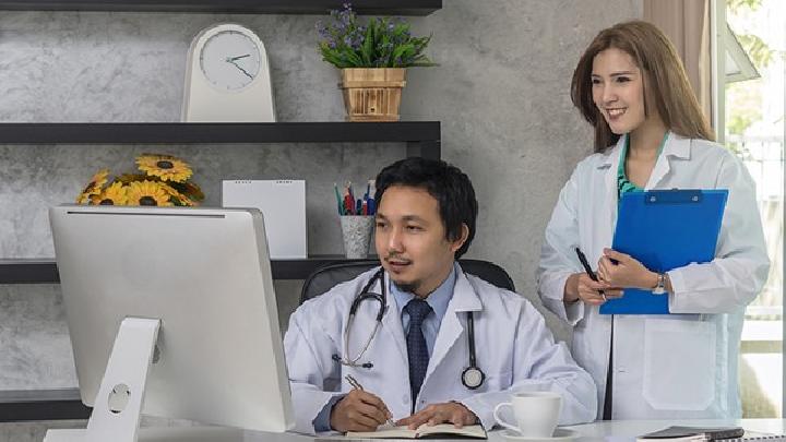 钙化性肌腱炎是怎么引起的