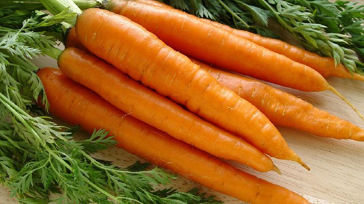 夏季养生吃萝卜该注意什么夏季养生吃萝卜需注意这7个事项