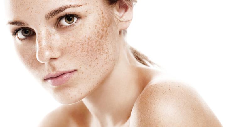 用什么洗脸方法可以祛斑？推荐几种可以祛斑的方法