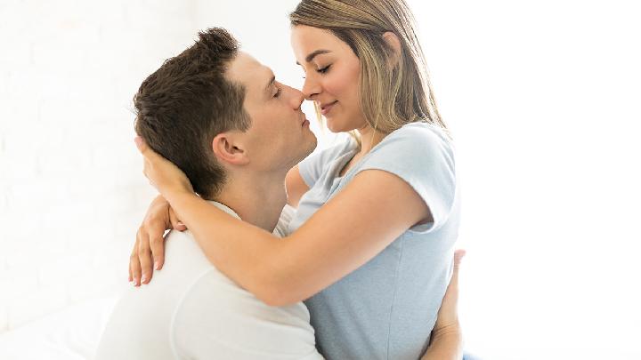 夫妻高质量性生活有六个标准 夫妻提高性生活质量的8个建议