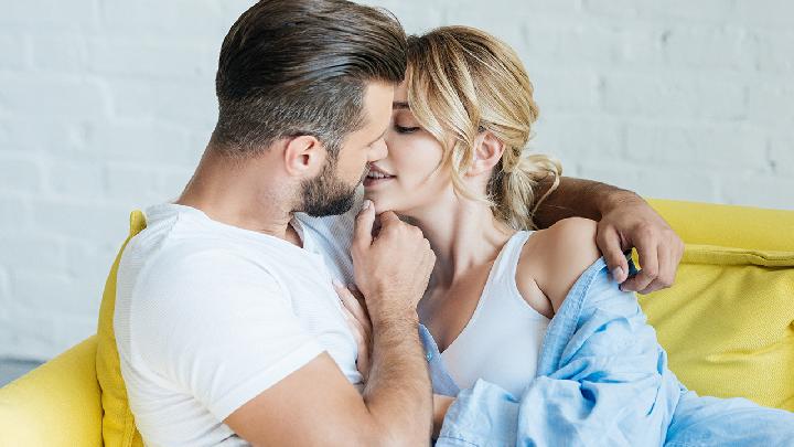 夫妻性生活的5个性技巧 这些性爱小游戏打造和谐性生活