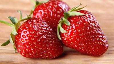 经常吃草莓有什么好处 挑选草莓学会6个技巧