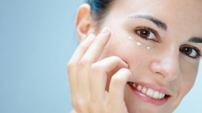 皮肤干燥怎么为肌肤补水 推荐5款食疗补水的有效方法