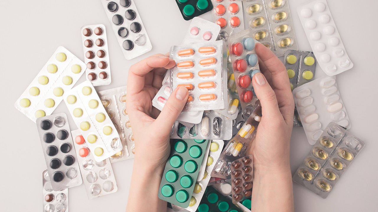 让月经推迟吃什么药？让月经推迟的方法