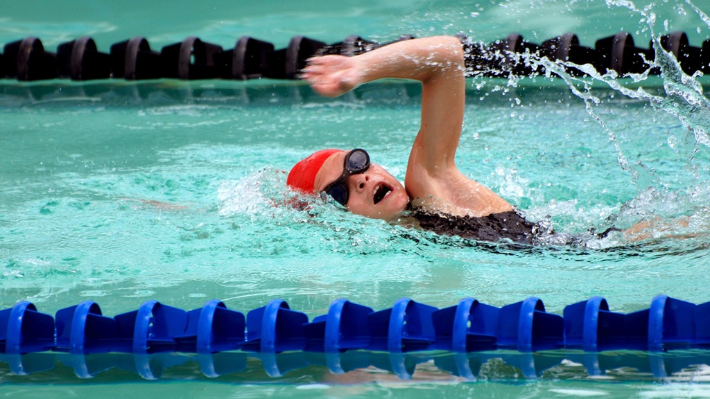 湖南7岁男童游泳馆游泳溺水住进ICU，儿童溺水要如何急救?