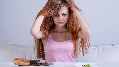 女性乳腺增生不能吃什么 女性乳腺增生不能吃这7种食物
