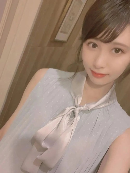 樱井麻美银行女秘书出道做轻熟女优写真