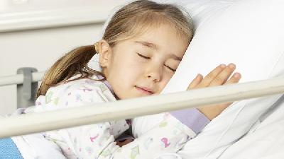 小孩下巴湿疹该怎么治疗？几个步骤及时预防并治疗