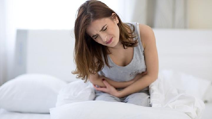 阑尾炎发病时症状有哪些？得了阑尾炎只能手术切除吗？