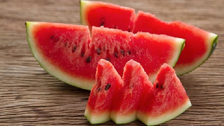孩子夏天吃什么水果好？推荐这5种最适合夏季吃的水果