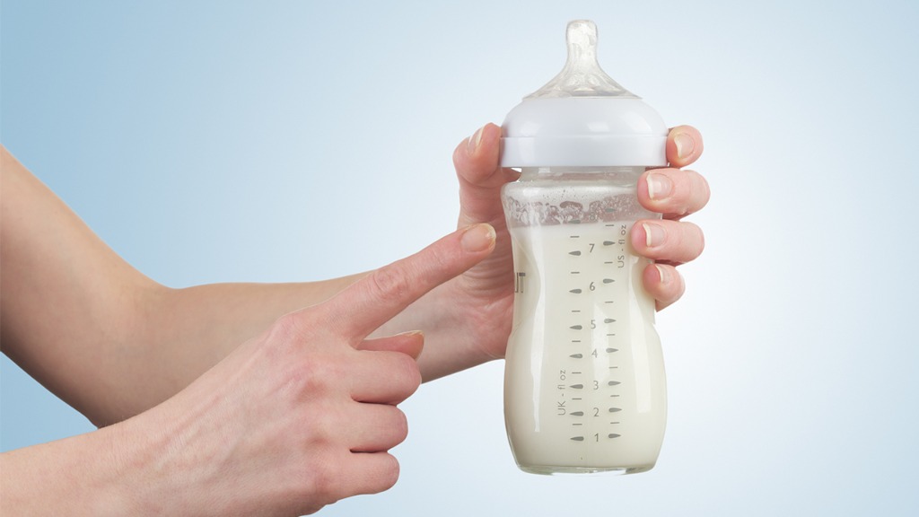 新生儿奶粉如何冲泡？新生儿奶粉怎么选择？