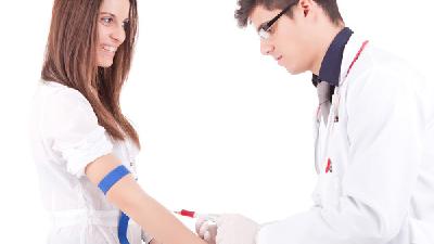 白癜风患者如何护理最好 白癜风病情好转会出现三种表现