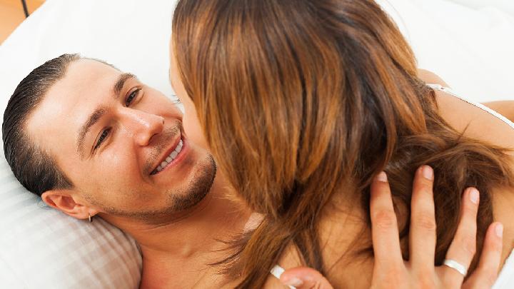 夫妻如何为性增添情趣？性爱过程中如何爱抚伴侣