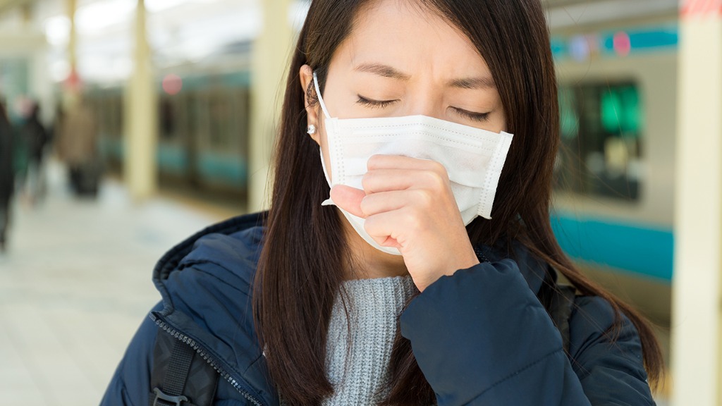 钟南山院士提醒 今年要警惕流感与新冠叠加