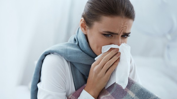 风热急性鼻炎吃什么药 三种中成药有效治疗急性鼻炎