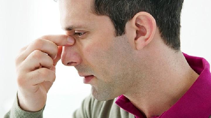 鼻窦炎吃什么药治疗好哪些原因会引起鼻窦炎的发生