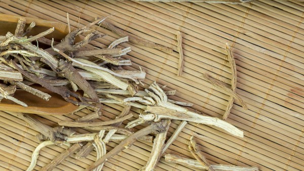 小柴胡颗粒的主要成分有哪些 小柴胡颗粒保质期是多久