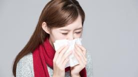 甲流与新冠会叠加吗？普通感冒和流感有什么区别？