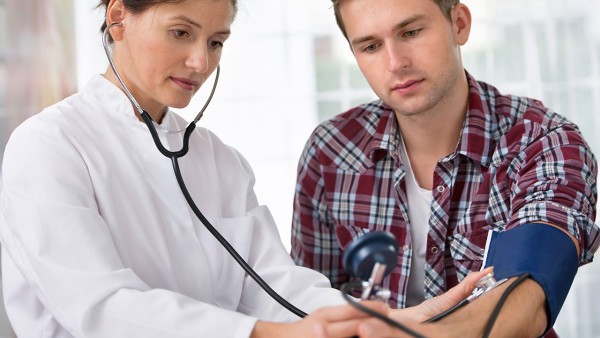 高血压患者可以服用泻痢固肠丸吗 泻痢固肠丸的适应症是什么