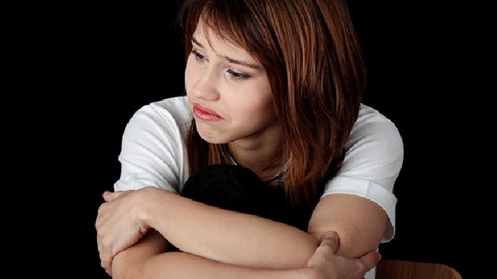 产后抑郁的症状有哪些？如何预防？