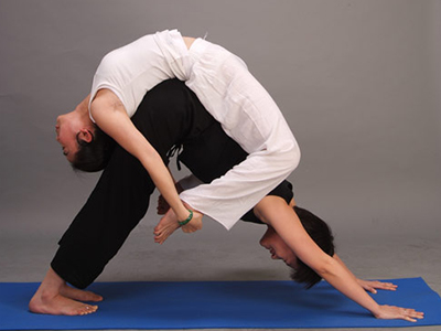 练习双人瑜伽都有哪些好处