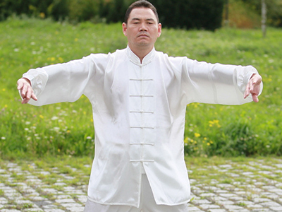 不练气功的对照组的人相比,血液中各种免疫细胞增加,人体免疫能力增强