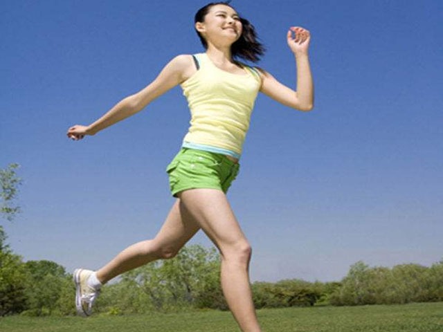 什么时间跑步最燃脂 ooYBAFy9cy-AcgIGAACvFaszzZI44.jpeg