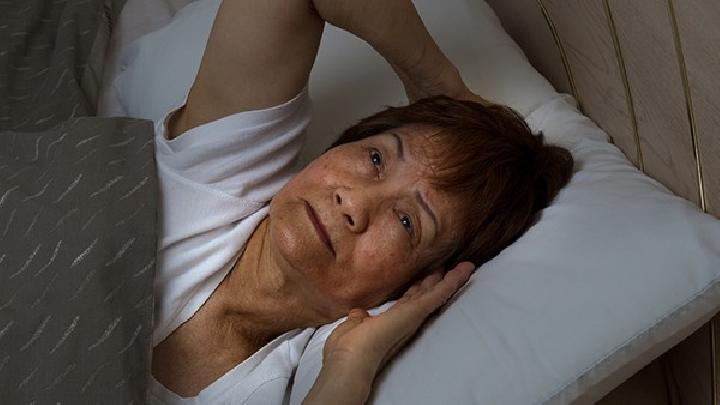 一分钟立马睡着的方法  失眠的有效的治疗方法