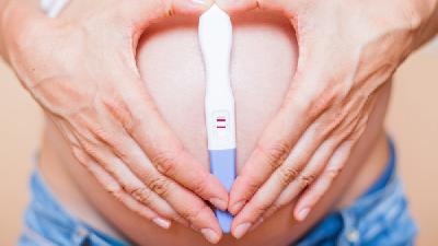 验孕棒多久能测出来 验孕棒测试注意事项