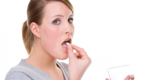 吃完头孢氨苄胶囊多久可以喂奶
