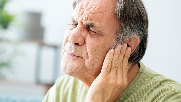 镫骨肌痉挛、耳鸣患者有什么症状