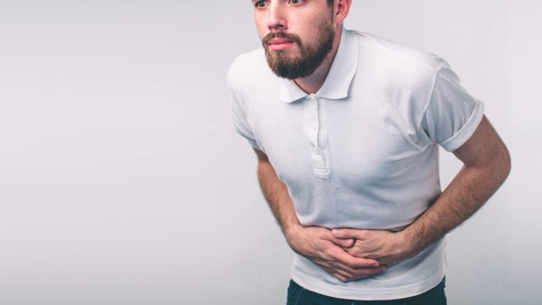 关于腹部反跳痛测试不正确的做法是什么