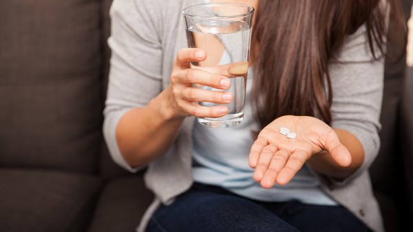 寶寶吃母乳大人感冒了可以吃藥嗎