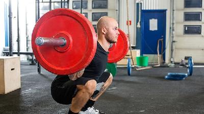 每天跑多少公里可以减肥？跑步减肥的最佳时间是什么时候？