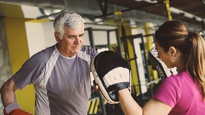 不吃淀粉类食物能减肥的吗？不吃淀粉类食物有利于减肥吗？