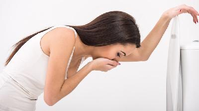 想吐恶心口臭有时候会有点胃胀